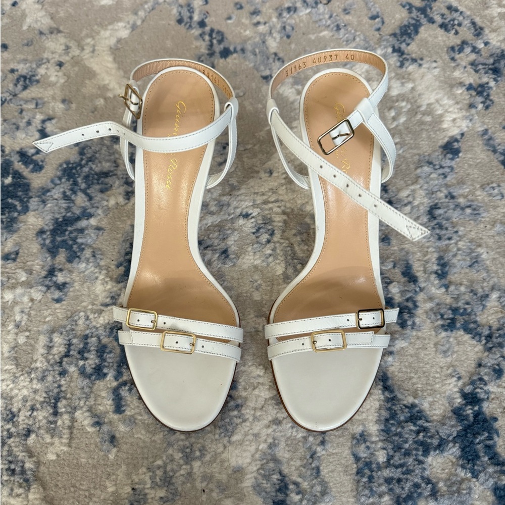 Gianvito Rossi white leather sandals